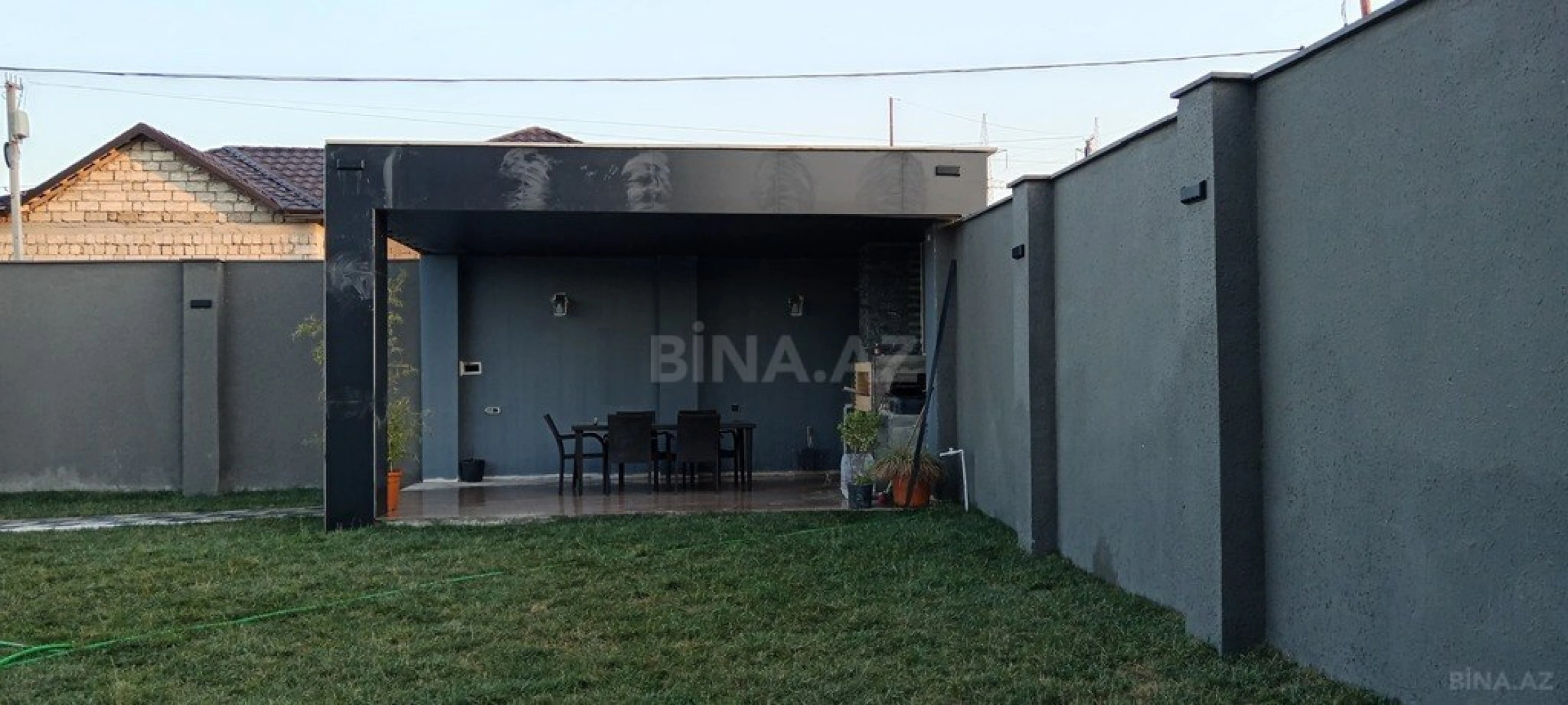 Kirayə verilir 5 otaqlı həyət evi 340 m²