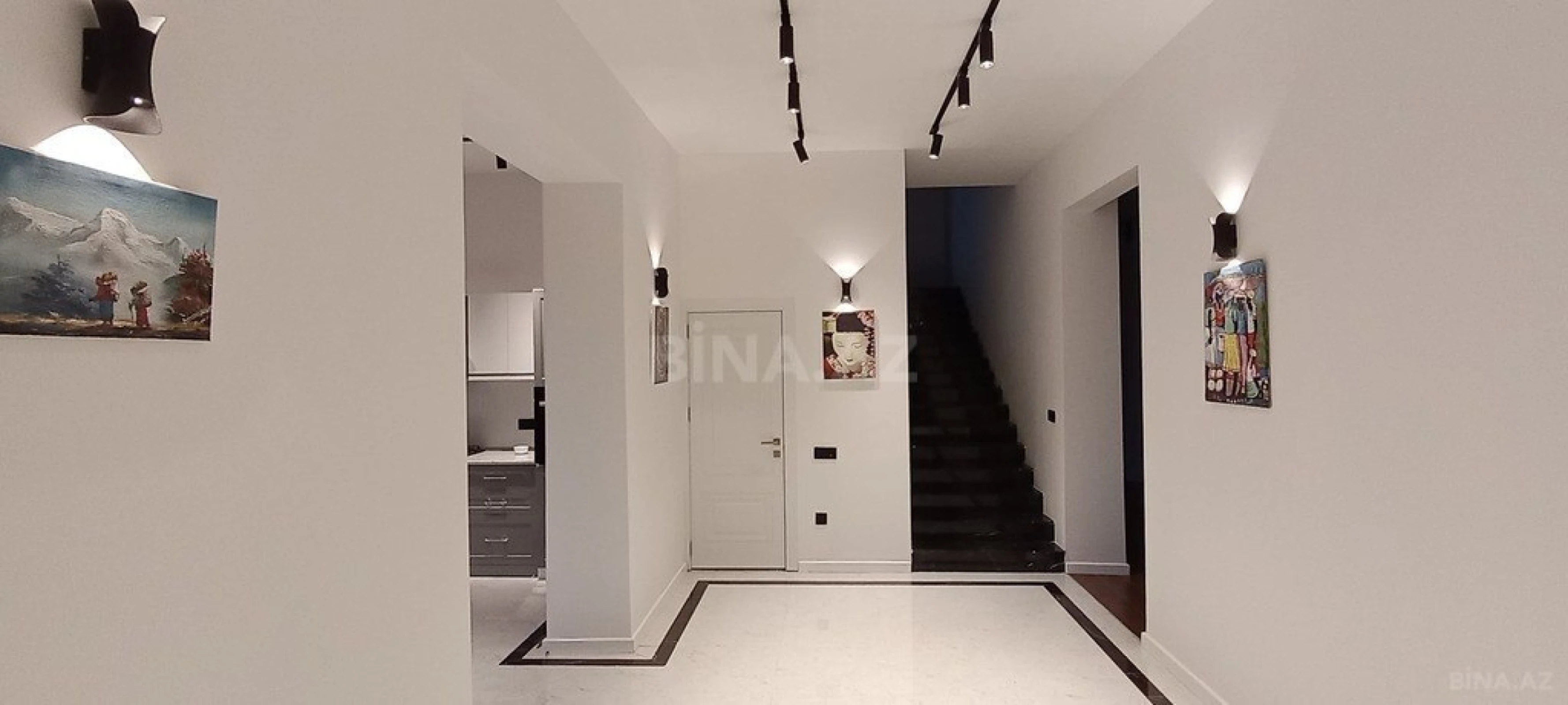 Kirayə verilir 5 otaqlı həyət evi 340 m²