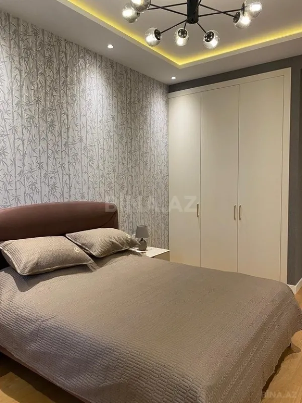 Kirayə verilir 3 otaqlı mənzil 157 m²