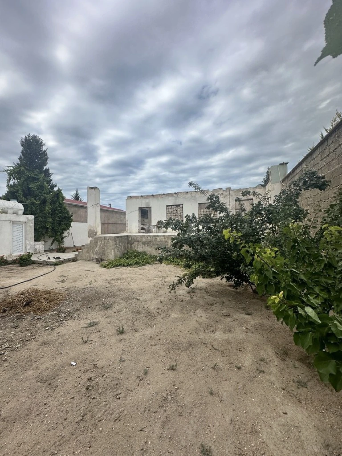 Satılır torpaq sahəsi 5 m²