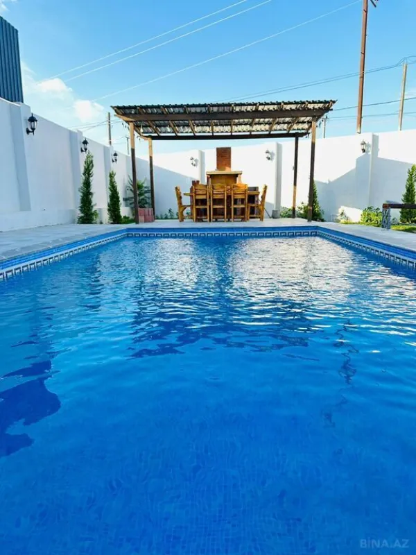 Kirayə verilir 3 otaqlı həyət evi 260 m²