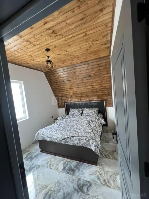 Kirayə verilir 3 otaqlı həyət evi 260 m²