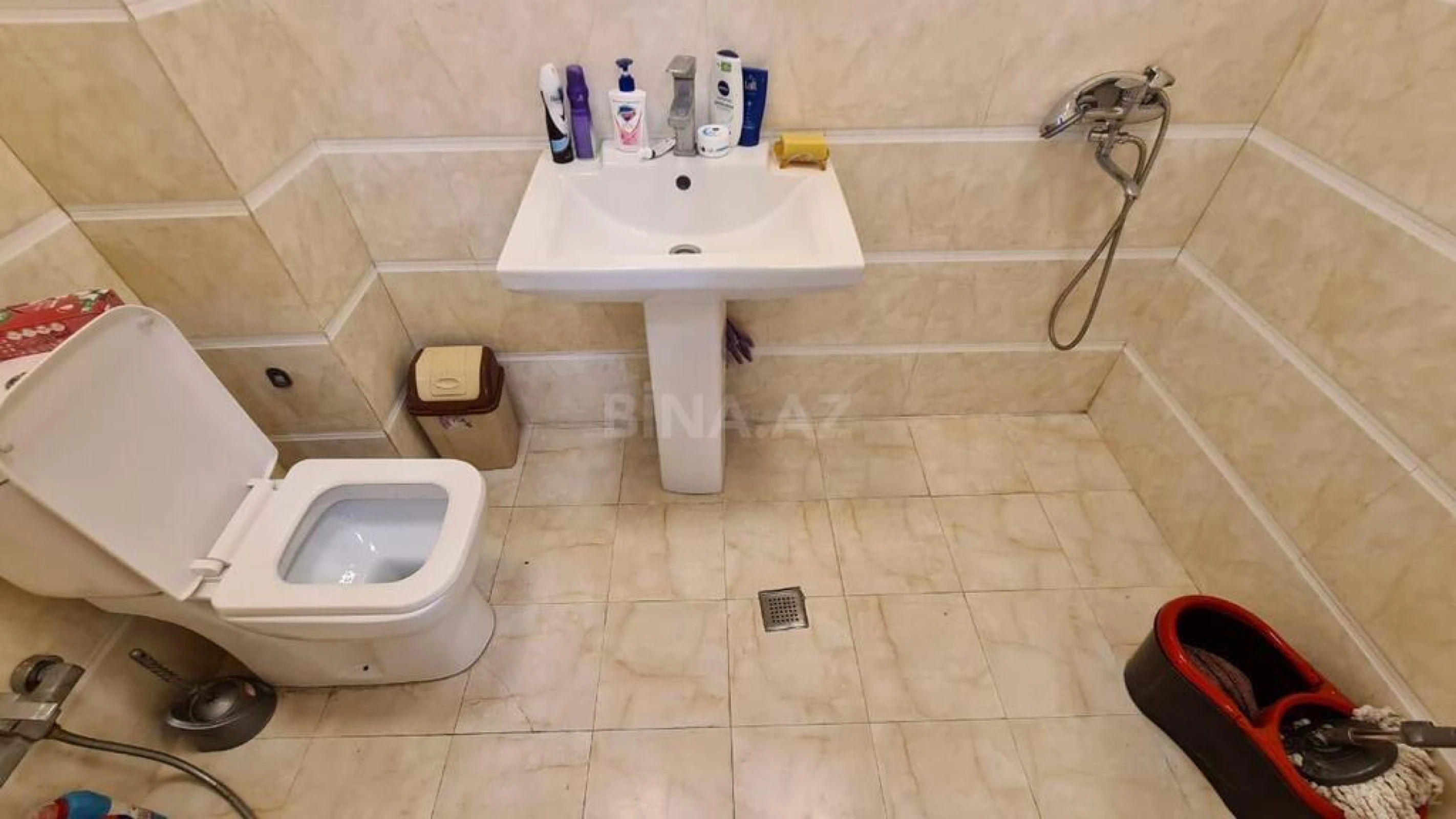 Satılır 2 otaqlı mənzil 70 m²