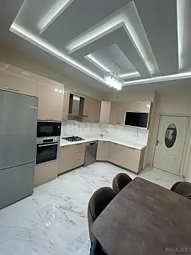 Kirayə verilir 3 otaqlı mənzil 146 m²