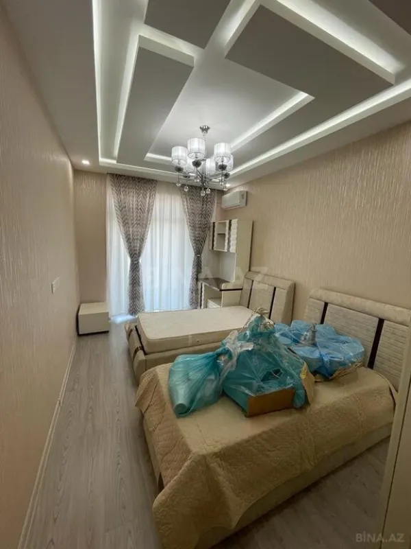 Kirayə verilir 3 otaqlı mənzil 146 m²
