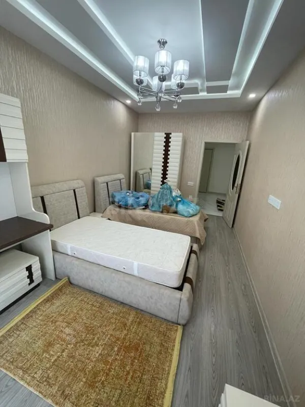 Kirayə verilir 3 otaqlı mənzil 146 m²
