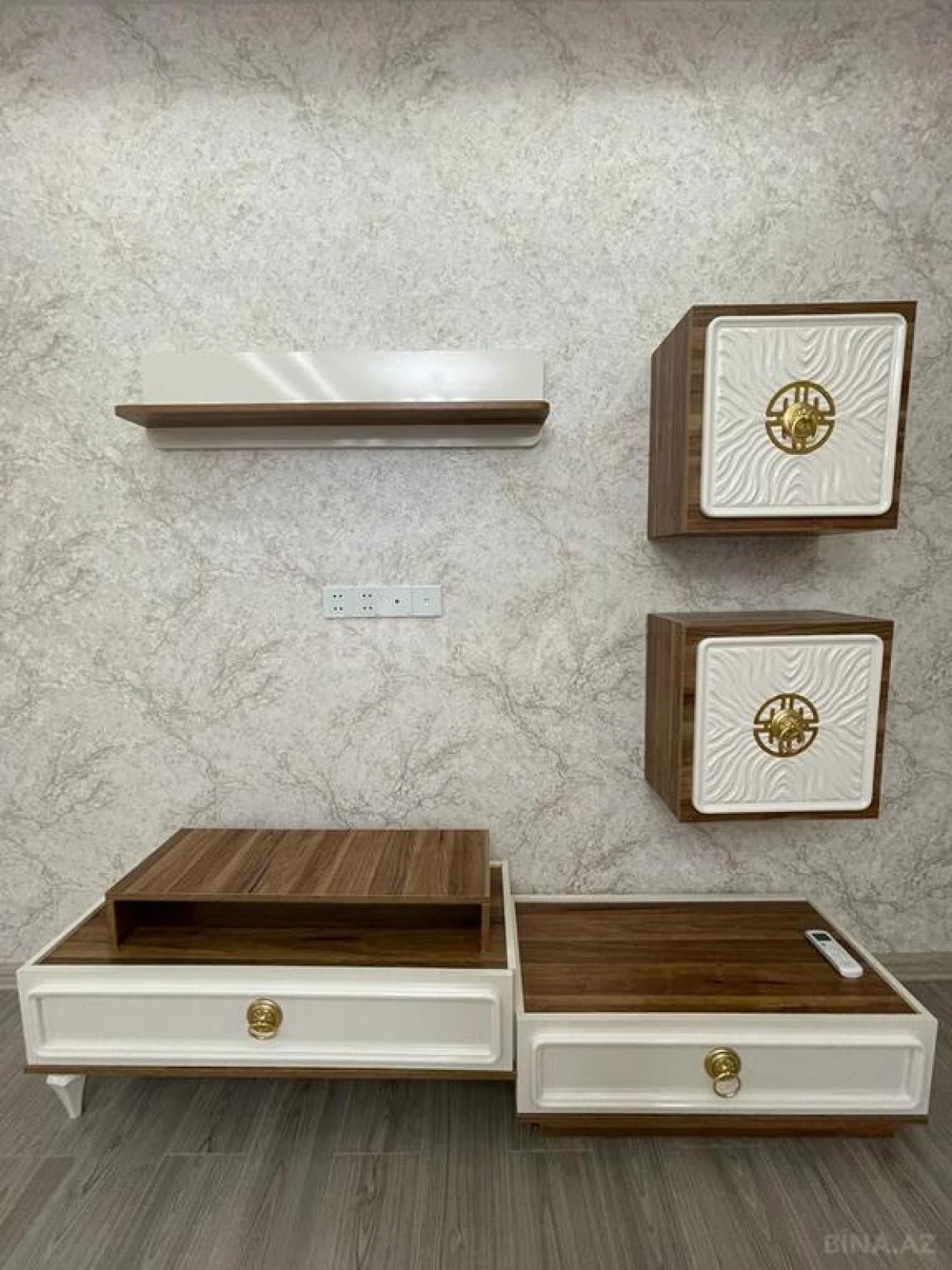 Kirayə verilir 3 otaqlı mənzil 146 m²