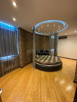 Kirayə verilir 3 otaqlı mənzil 134.2 m²