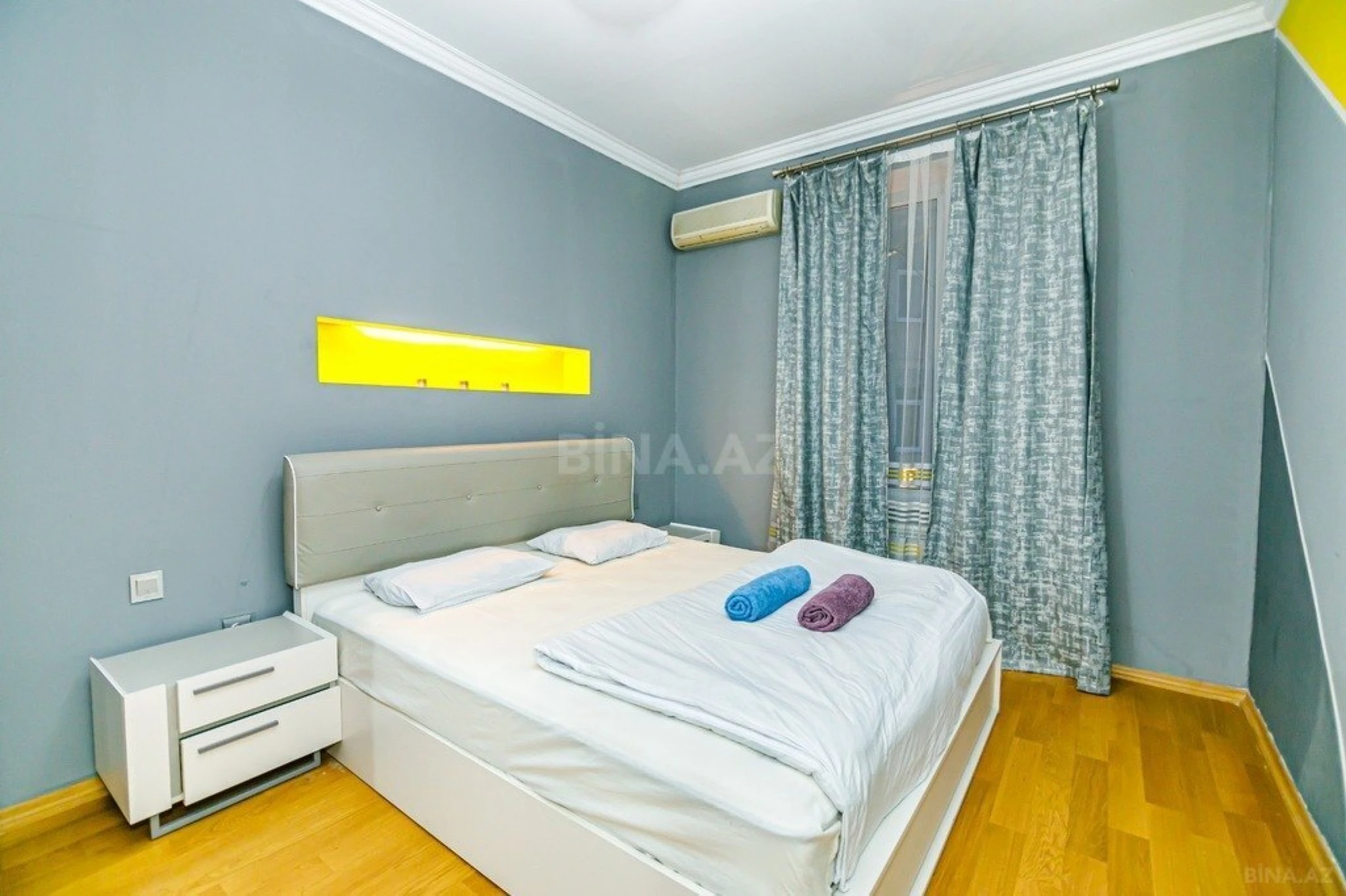 Kirayə verilir 2 otaqlı mənzil 75 m²