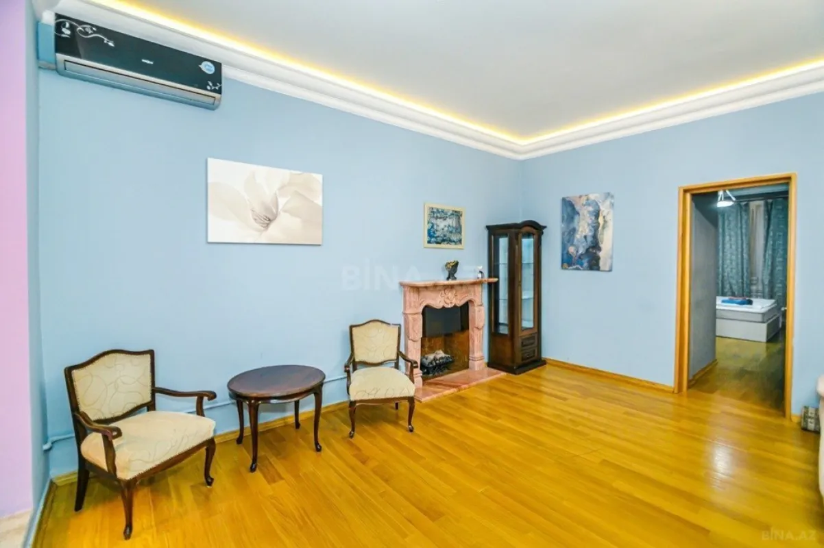 Kirayə verilir 2 otaqlı mənzil 75 m²
