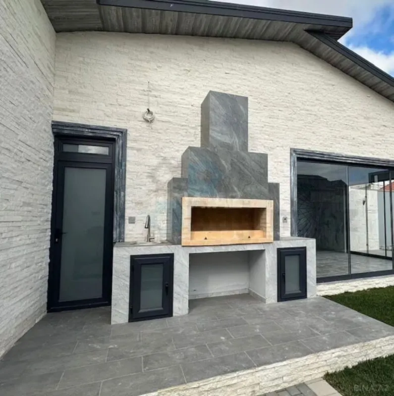 Kirayə verilir 5 otaqlı həyət evi 200 m²