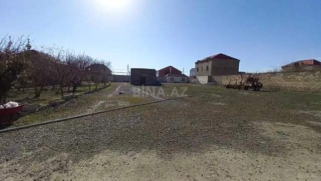 Satılır torpaq sahəsi 500 m²