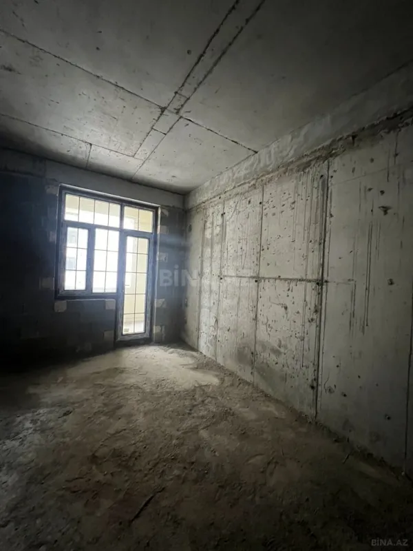 Satılır 2 otaqlı mənzil 86 m²