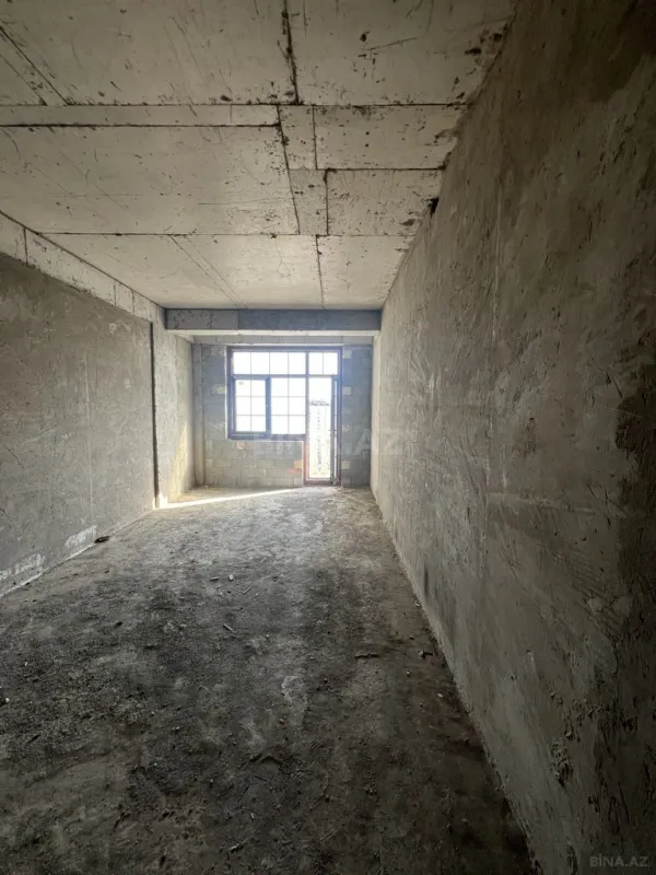 Satılır 2 otaqlı mənzil 86 m²