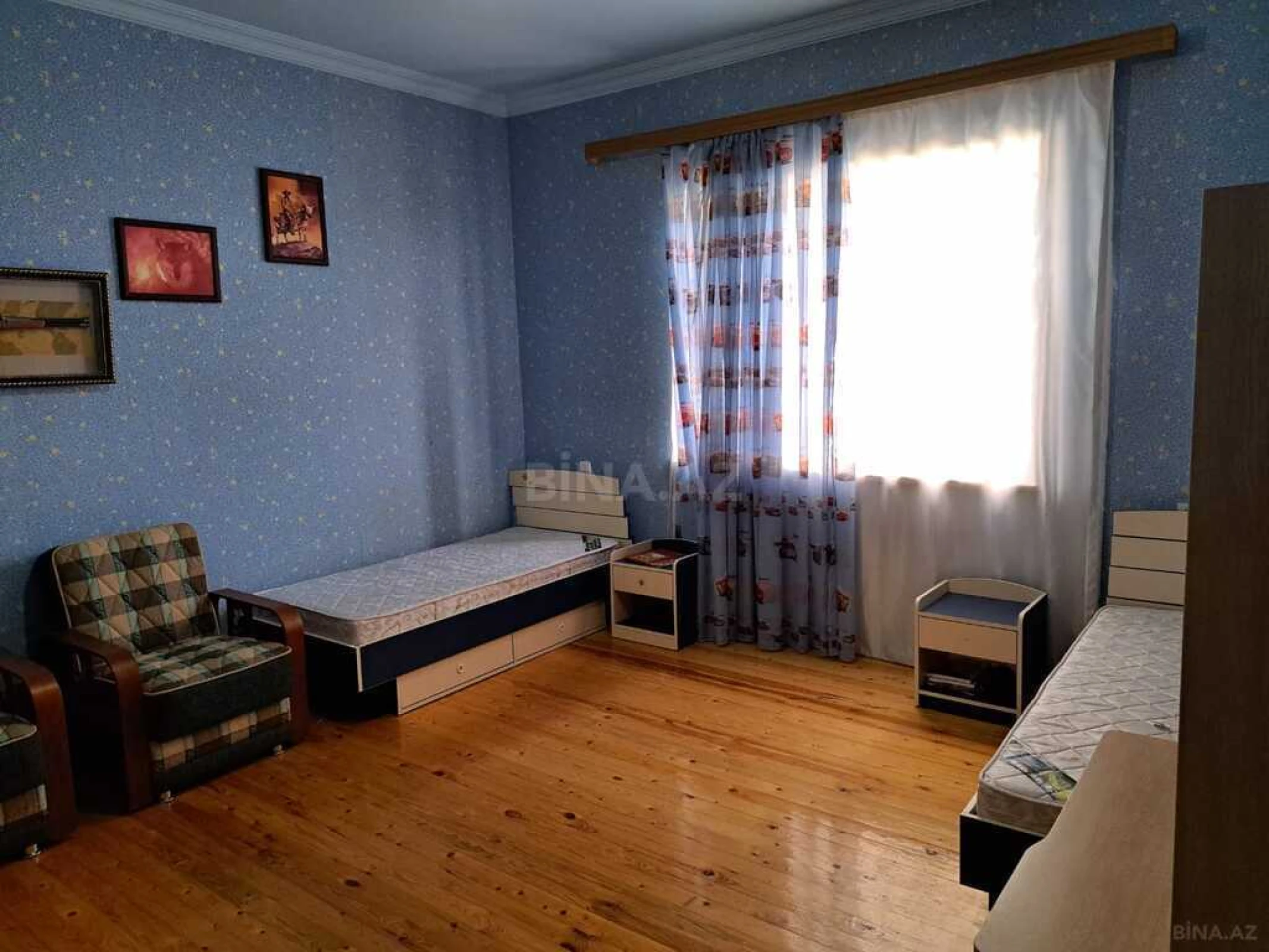 Satılır 7 otaqlı həyət evi 330 m²