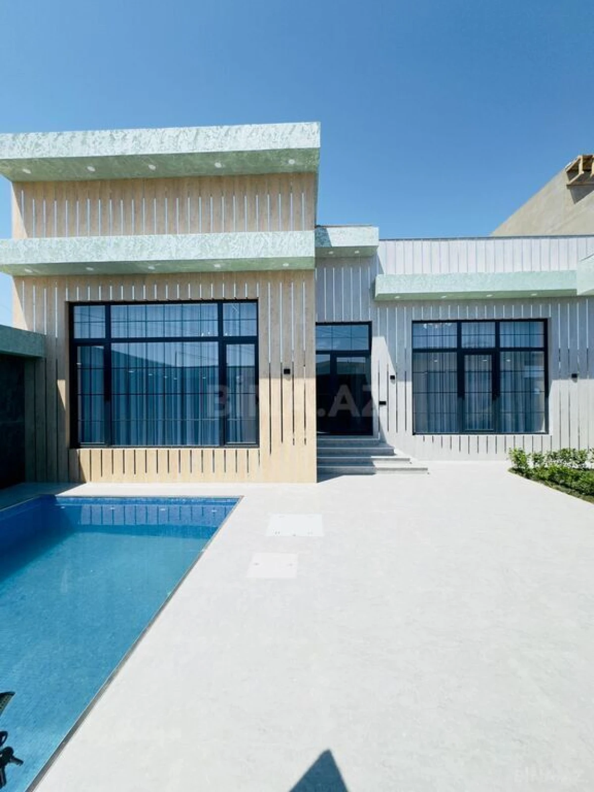 Satılır 4 otaqlı həyət evi 170 m²