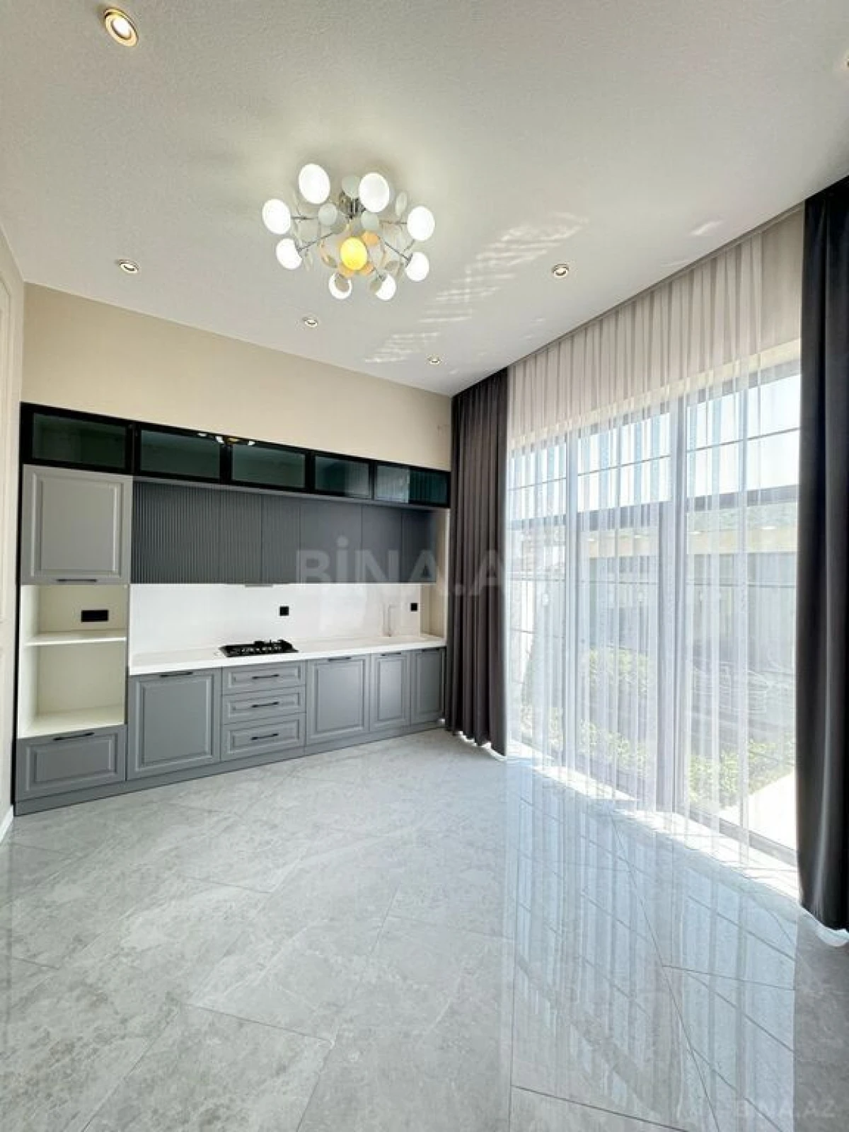 Satılır 4 otaqlı həyət evi 170 m²