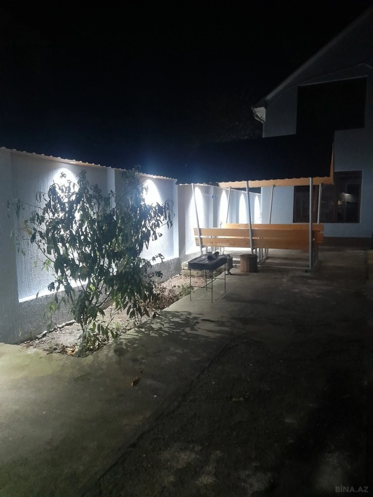 Kirayə verilir 6 otaqlı həyət evi 160 m²