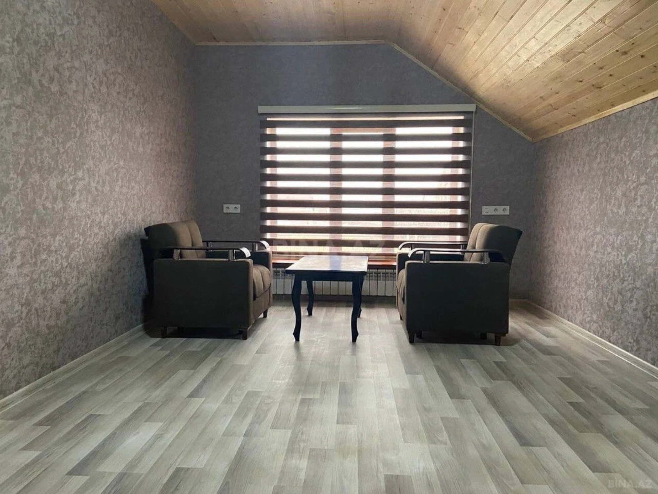 Kirayə verilir 6 otaqlı həyət evi 160 m²