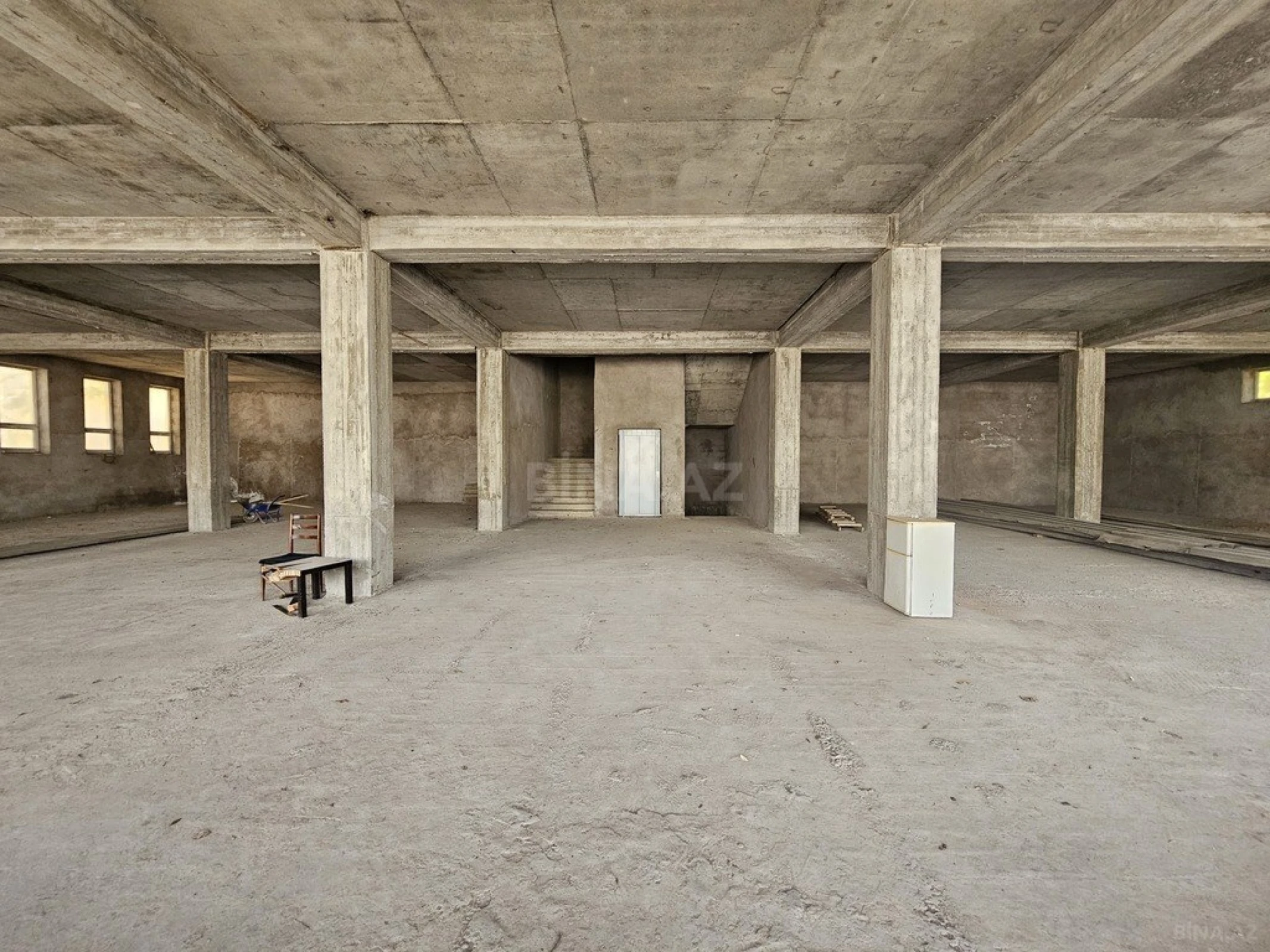 Satılır obyekt 3500 m²