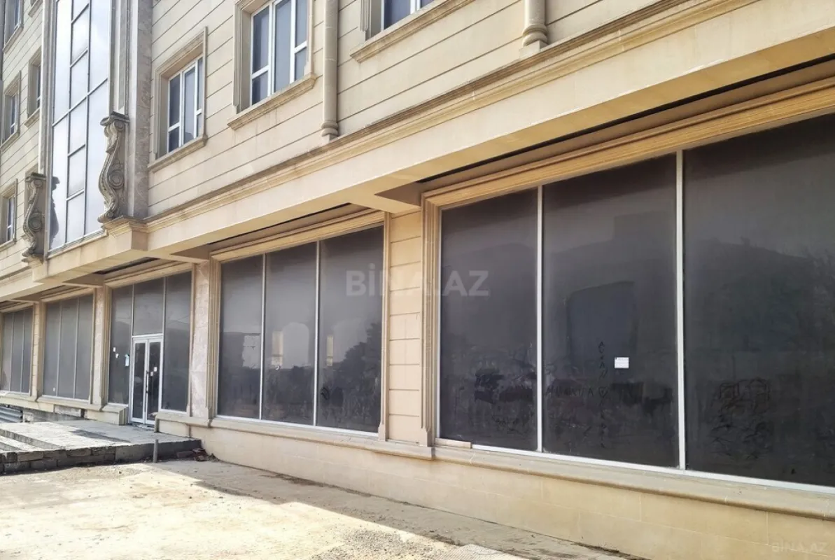 Satılır obyekt 3500 m²