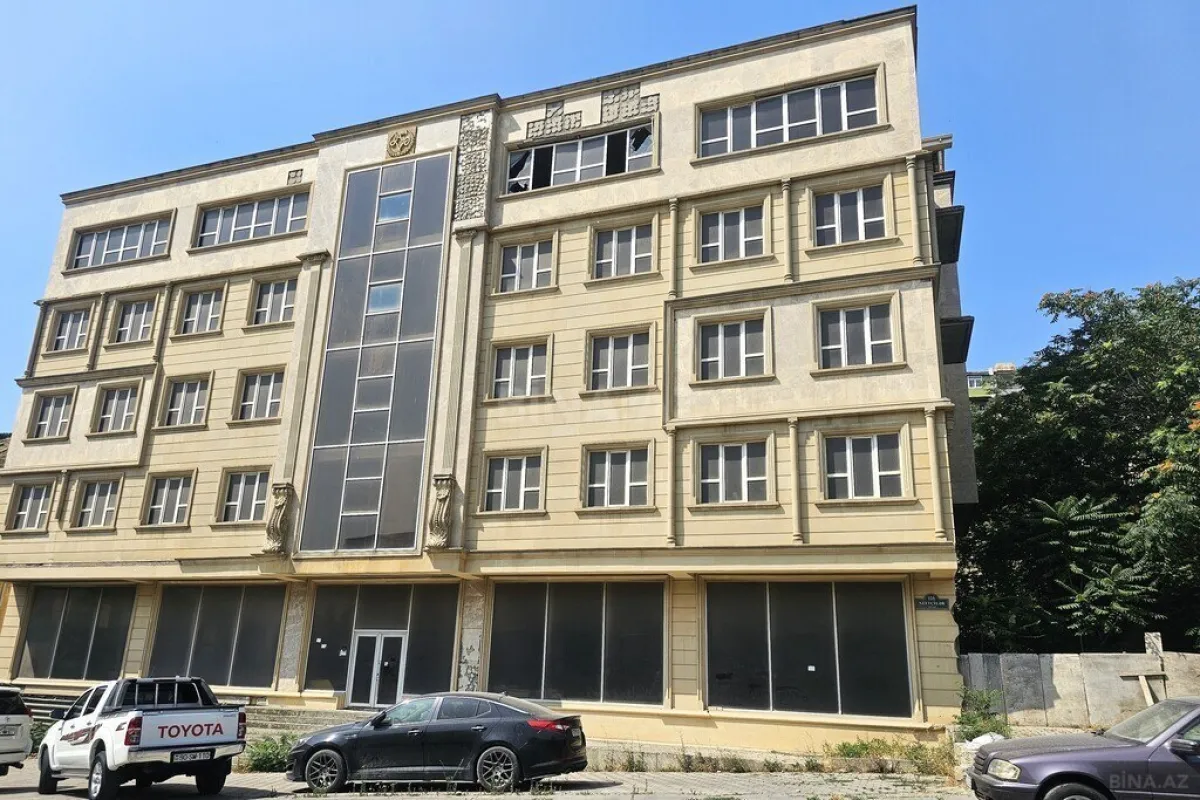 Satılır obyekt 3500 m²