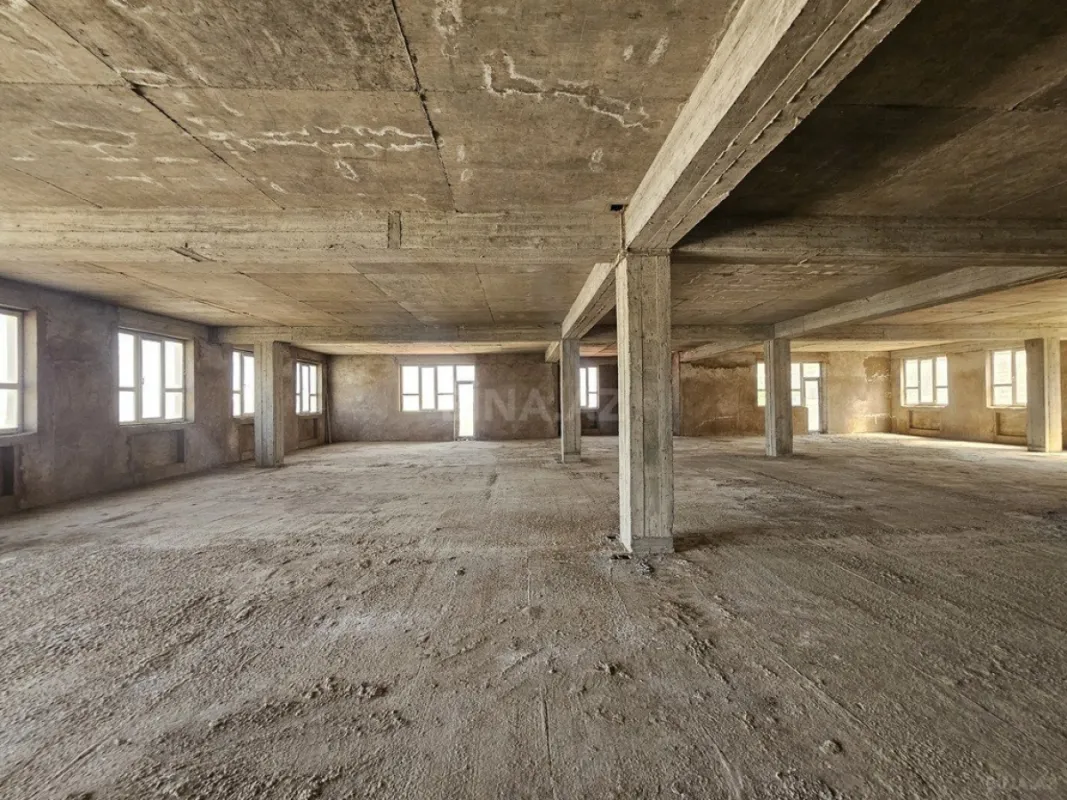 Satılır obyekt 3500 m²