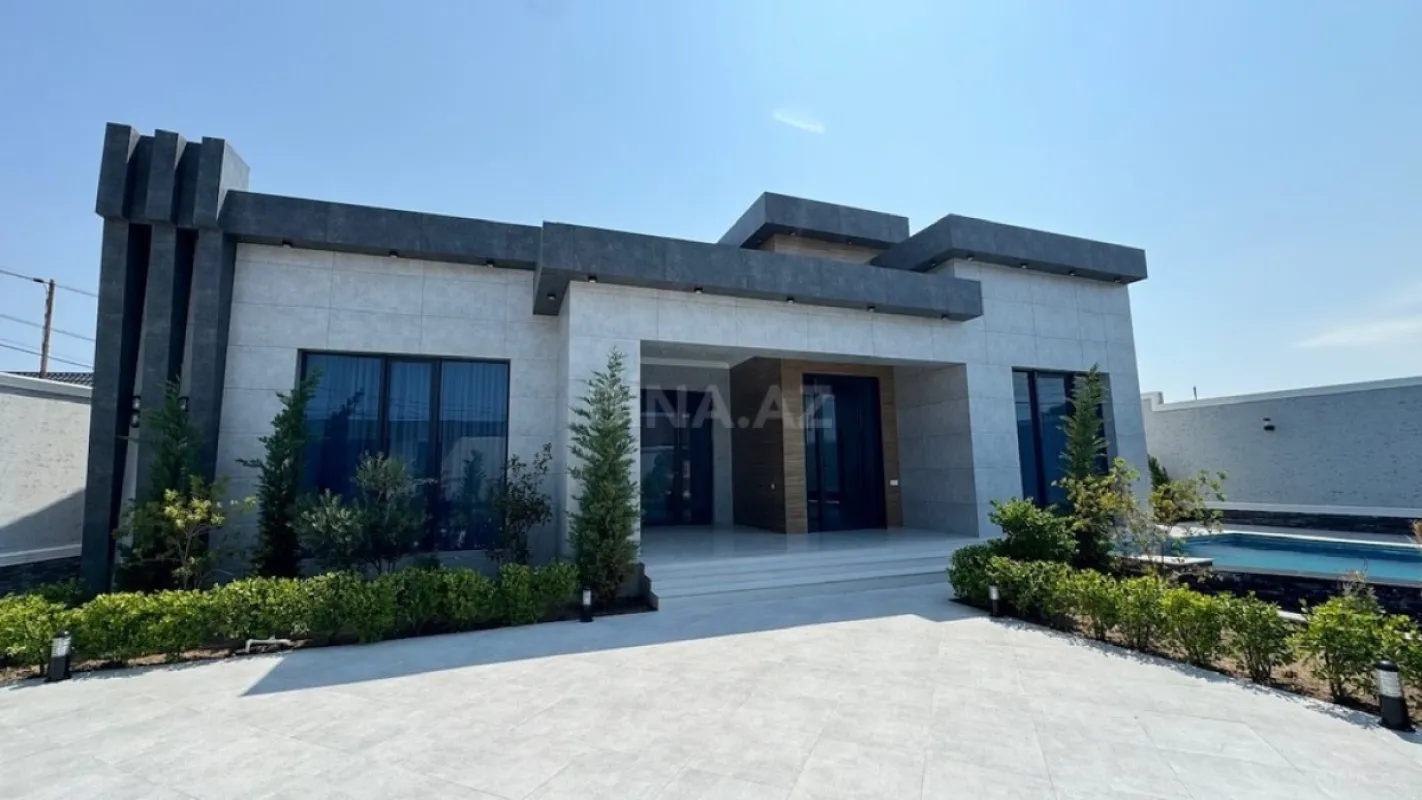 Satılır 5 otaqlı həyət evi 220 m²