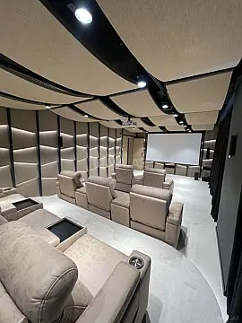 Satılır 5 otaqlı mənzil 244.7 m²