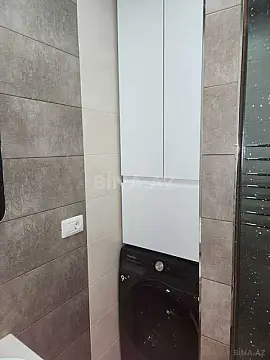 Satılır 3 otaqlı mənzil 125.5 m²