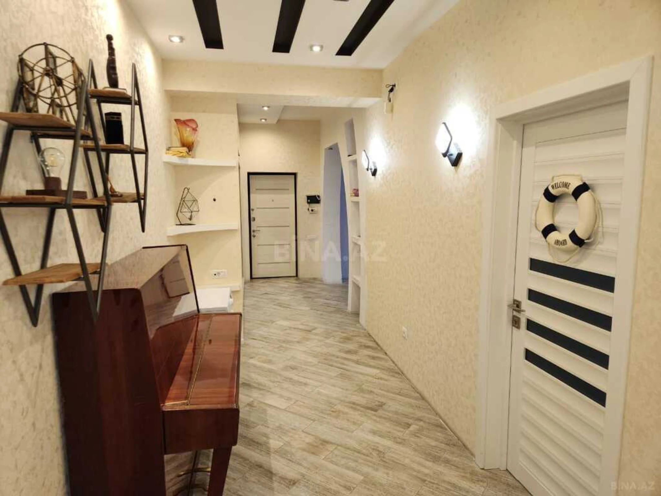 Satılır 3 otaqlı mənzil 125.5 m²
