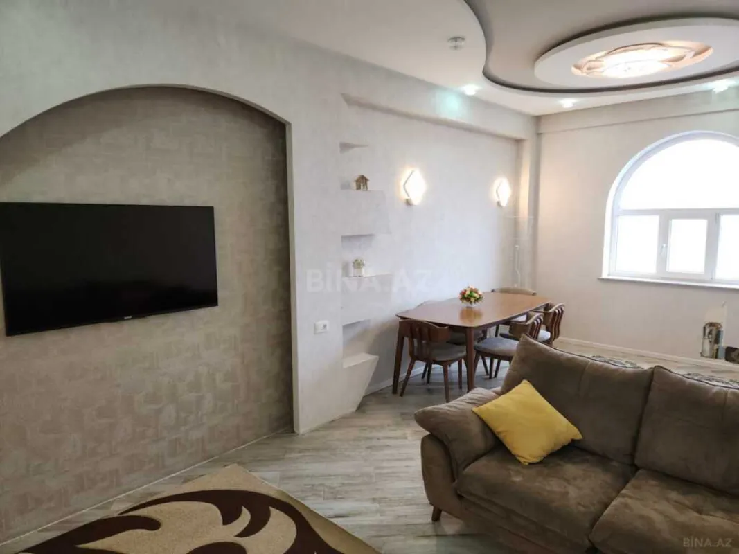 Satılır 3 otaqlı mənzil 125.5 m²