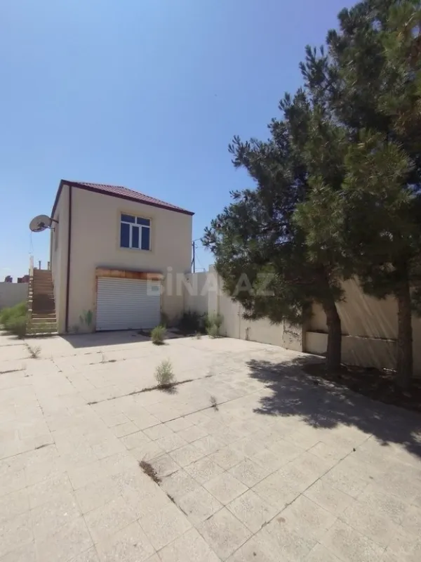 Satılır 6 otaqlı həyət evi 250 m²