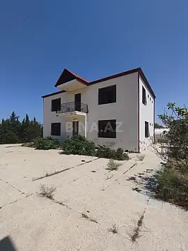 Satılır 6 otaqlı həyət evi 250 m²