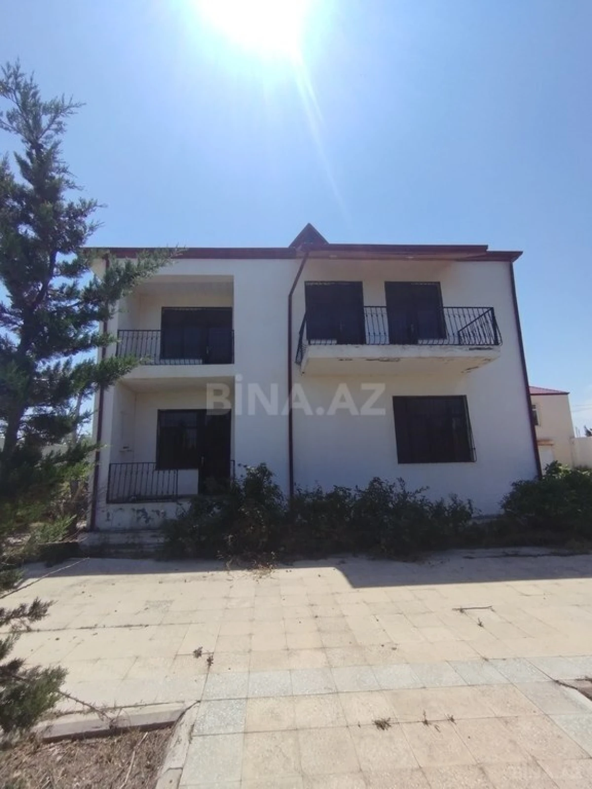Satılır 6 otaqlı həyət evi 250 m²