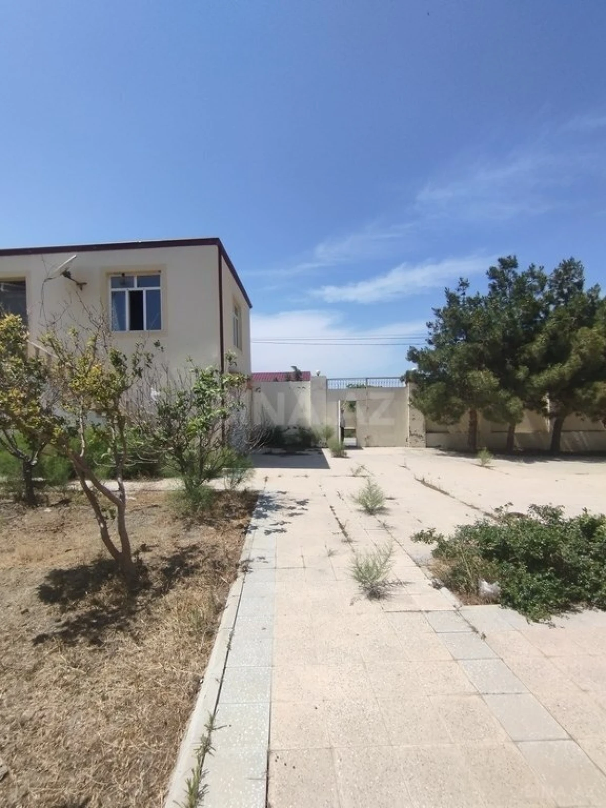 Satılır 6 otaqlı həyət evi 250 m²