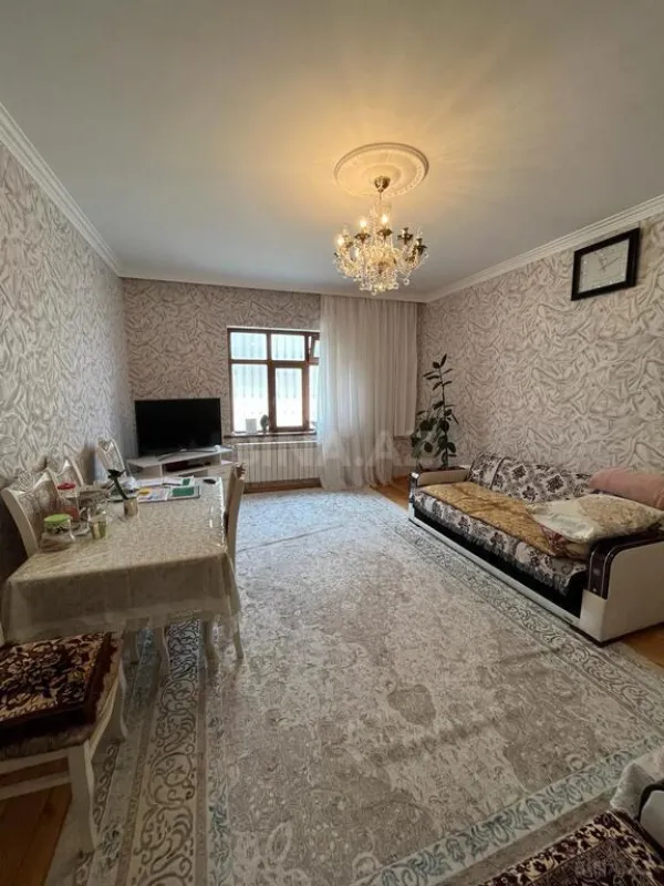 Satılır 4 otaqlı həyət evi 150 m²