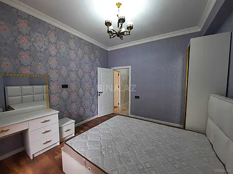 Kirayə verilir 2 otaqlı mənzil 65 m²