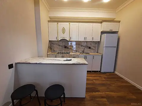 Kirayə verilir 2 otaqlı mənzil 65 m²