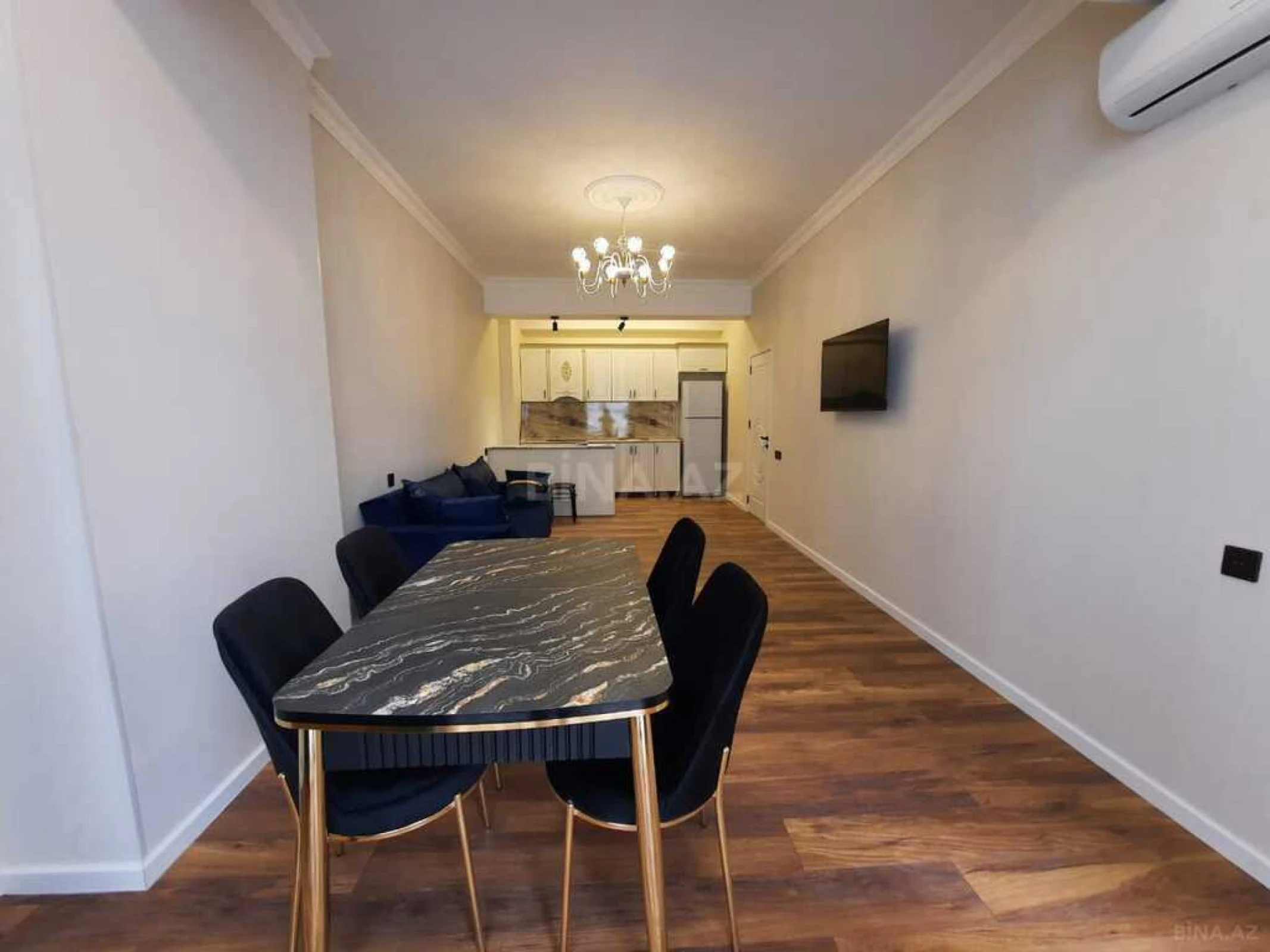 Kirayə verilir 2 otaqlı mənzil 65 m²