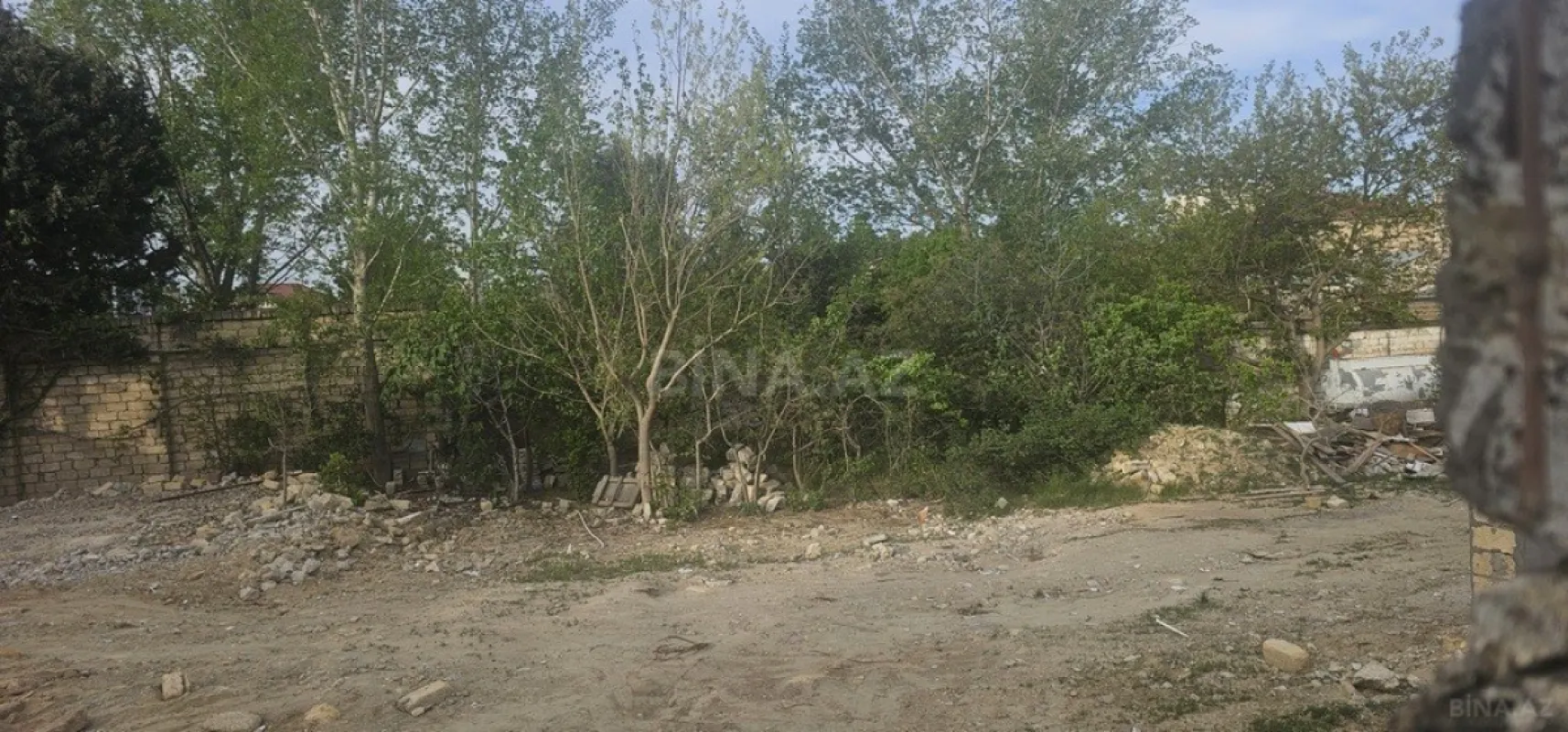 Satılır torpaq sahəsi 370 m²