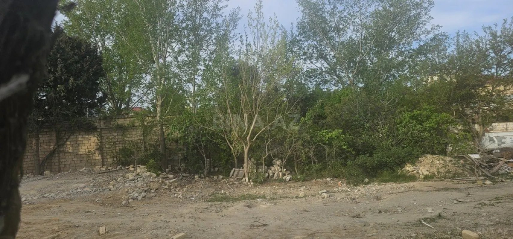 Satılır torpaq sahəsi 370 m²