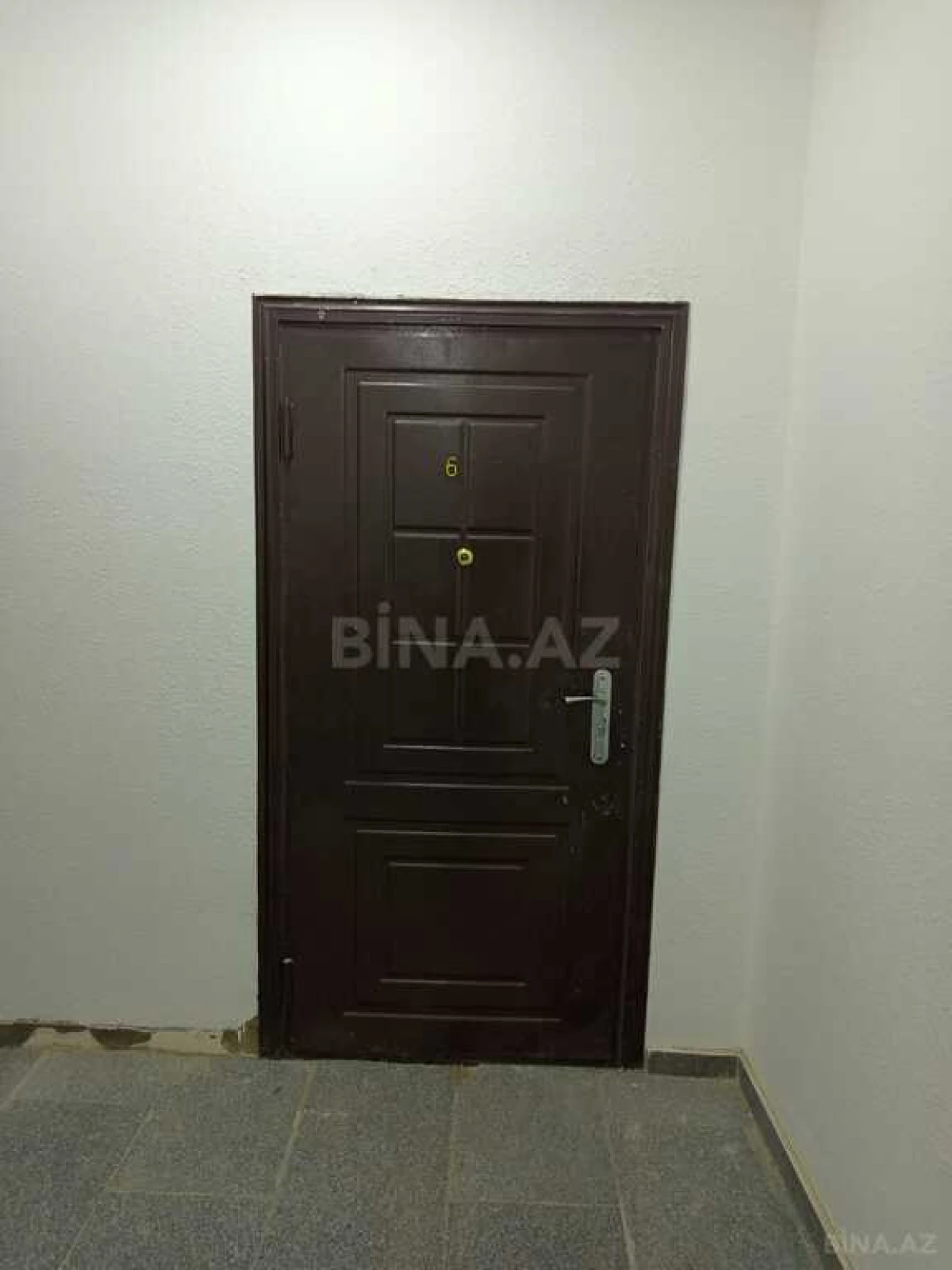 Satılır 2 otaqlı mənzil 90.5 m²