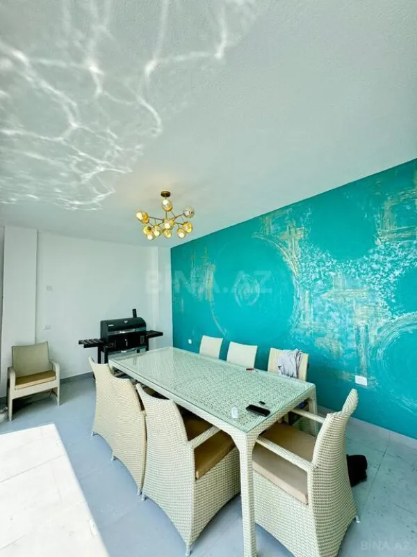 Satılır 6 otaqlı həyət evi 450 m²