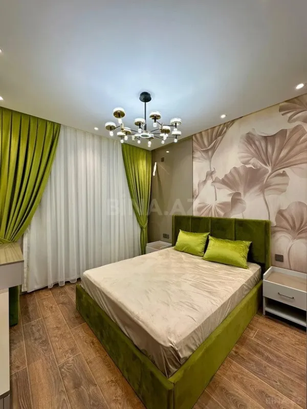 Satılır 2 otaqlı mənzil 67 m²