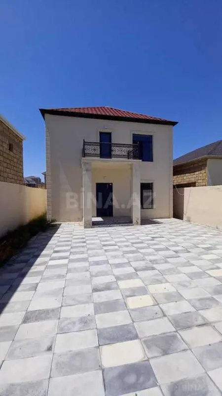 Satılır 3 otaqlı həyət evi 140 m²