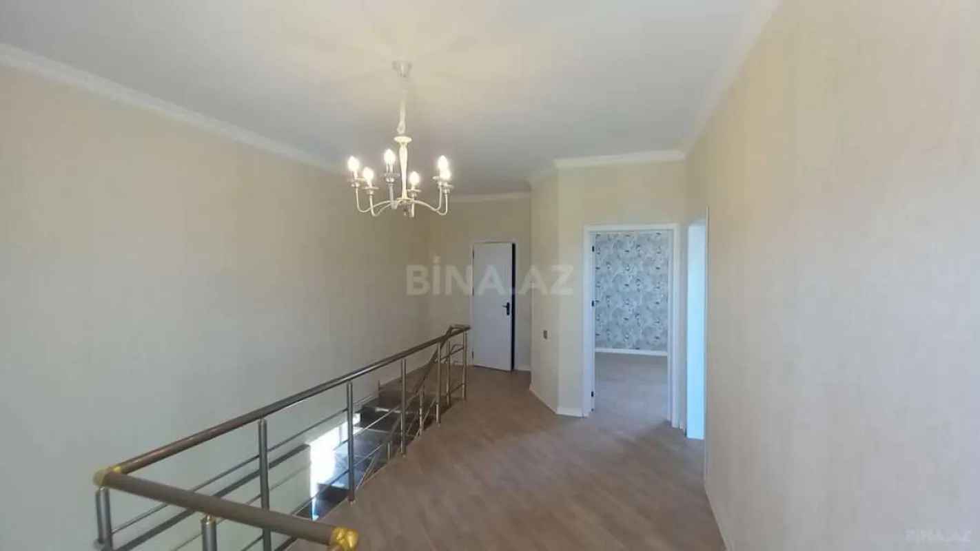 Satılır 3 otaqlı həyət evi 140 m²