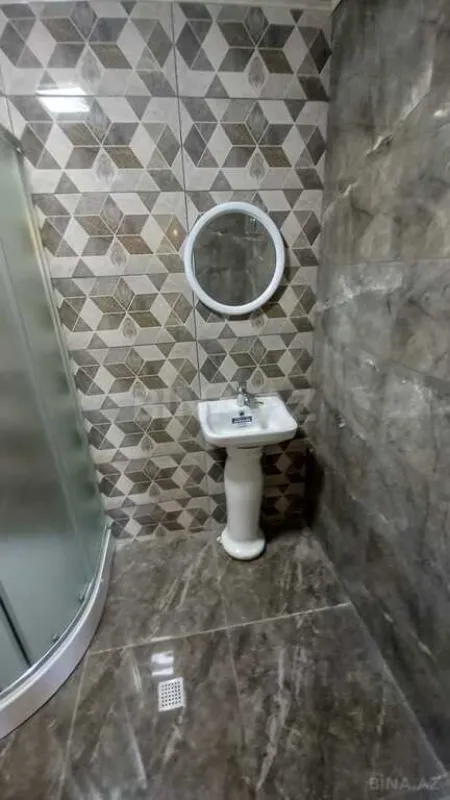 Satılır 3 otaqlı həyət evi 140 m²