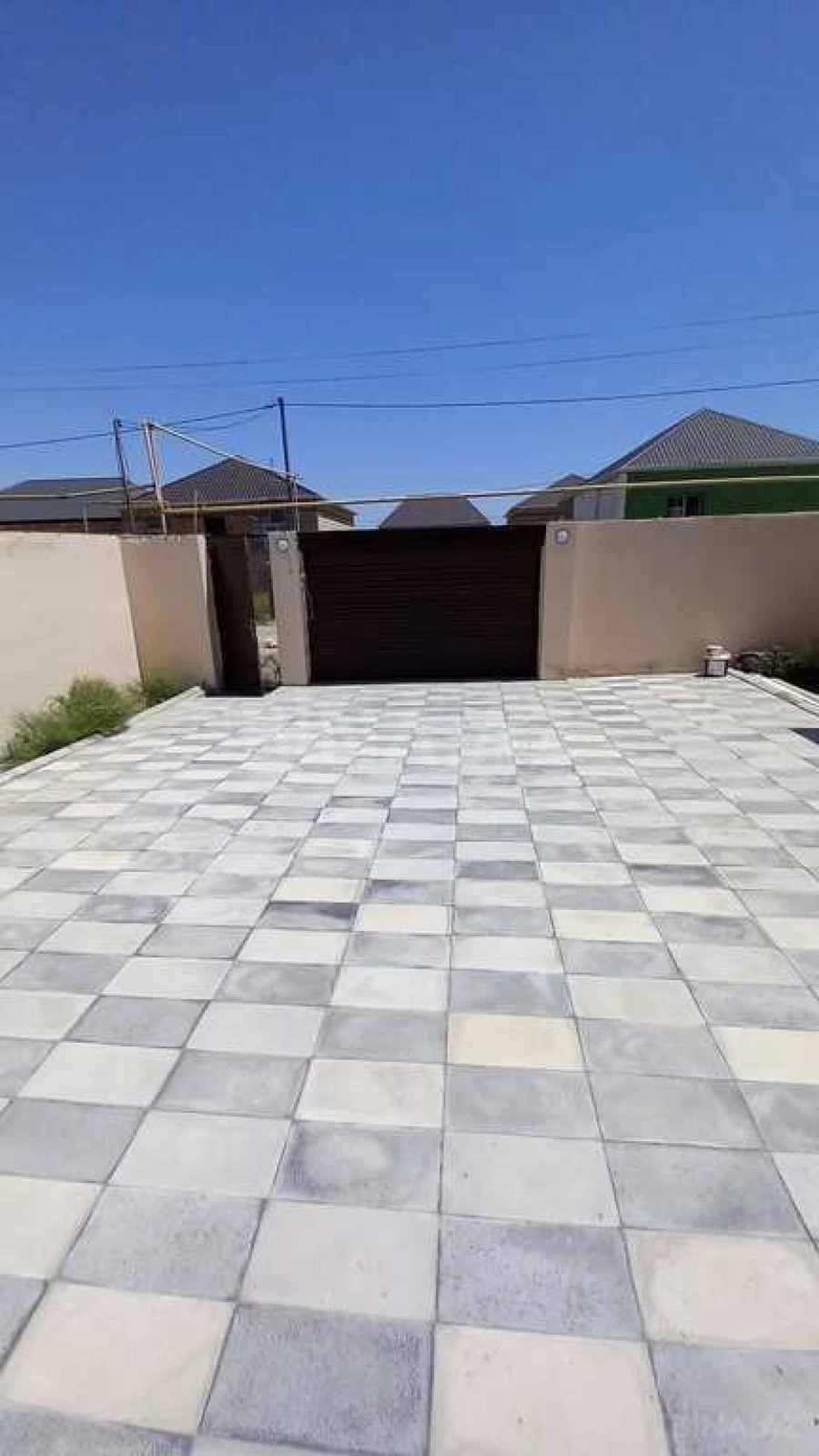 Satılır 3 otaqlı həyət evi 140 m²