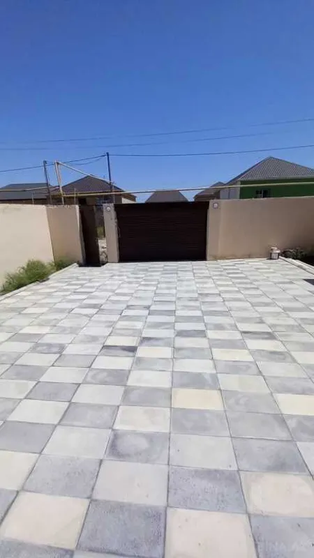 Satılır 3 otaqlı həyət evi 140 m²